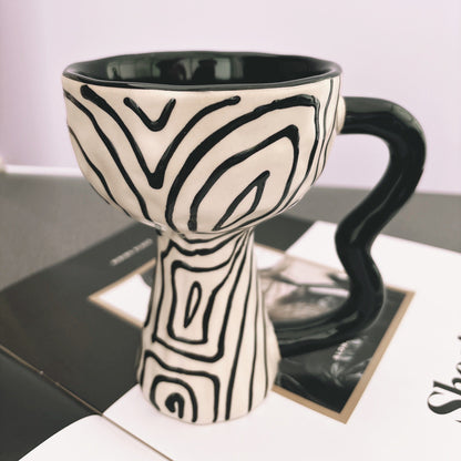 Slim Ceramic Mug with Black & White Stripes – Fashionable and Sleek Coffee Cup