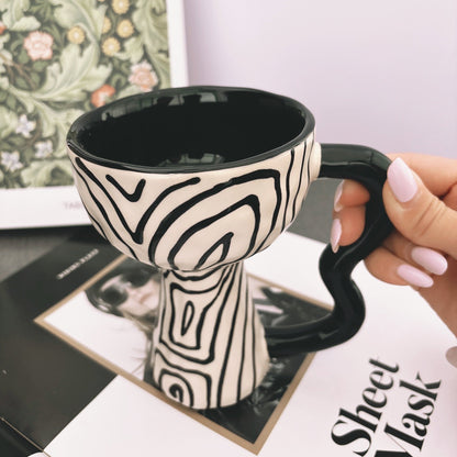 Slim Ceramic Mug with Black & White Stripes – Fashionable and Sleek Coffee Cup