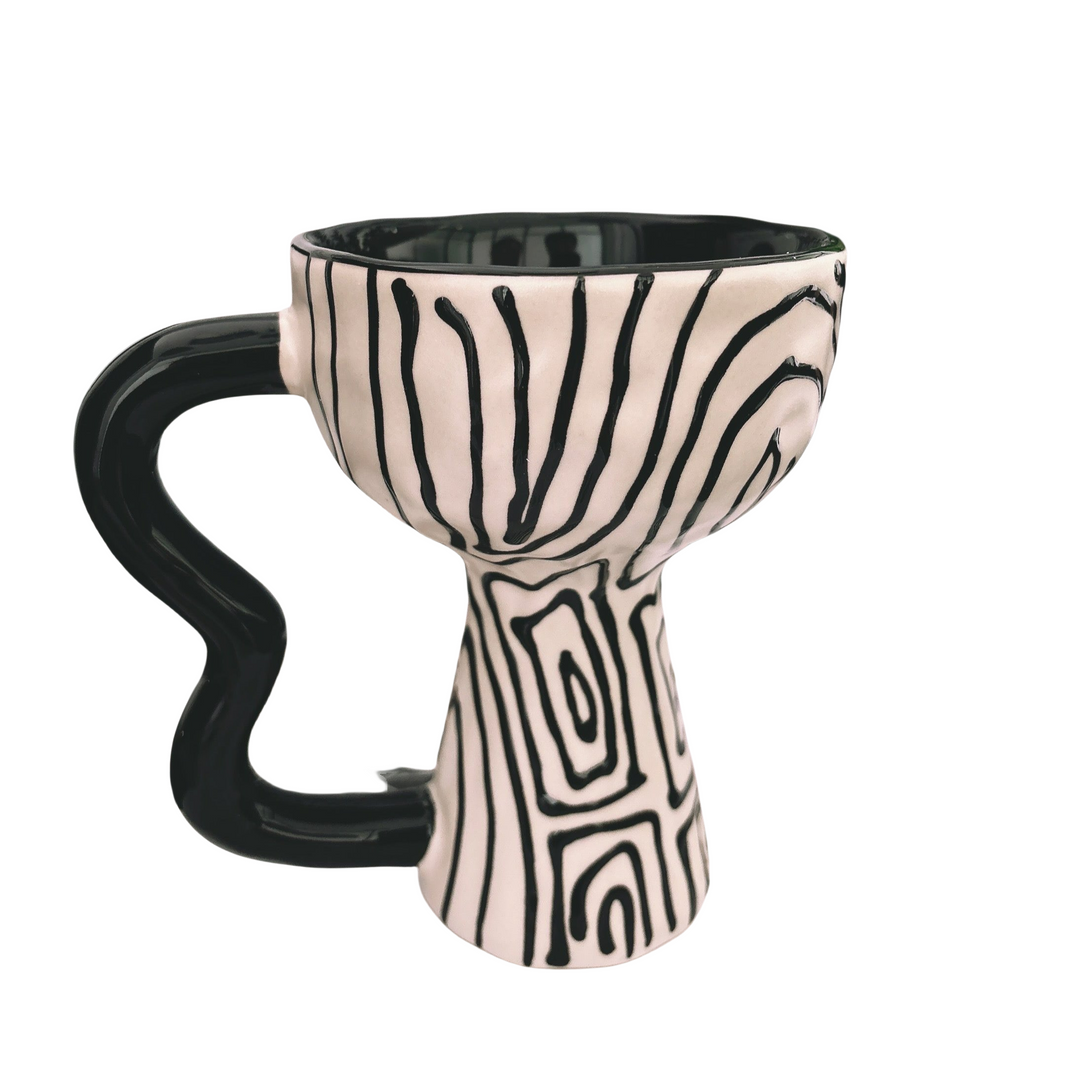 Slim Ceramic Mug with Black & White Stripes – Fashionable and Sleek Coffee Cup