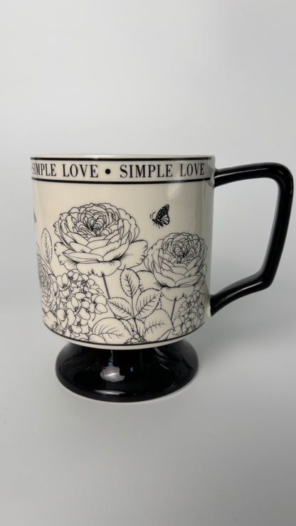 Stylish Ceramic Mug with High Base & Floral Design – Elegant Coffee